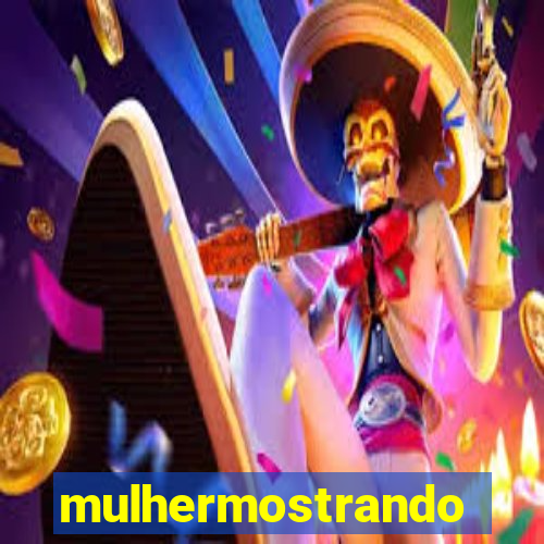 mulhermostrandoopeito